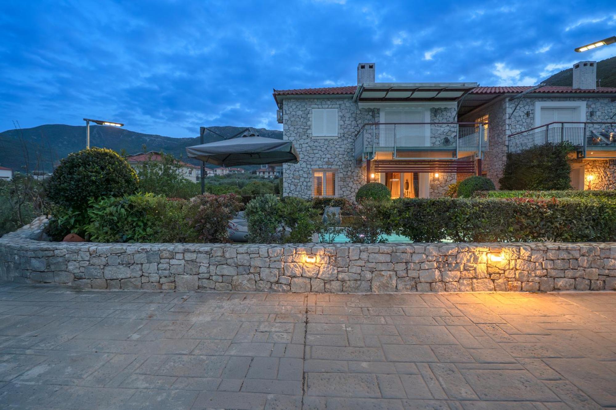 Tyros Boutique Houses Villas Esterno foto